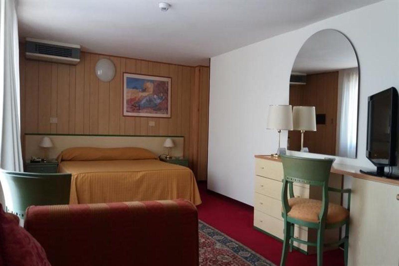 Hotel Majestic Lido di Jesolo Eksteriør billede