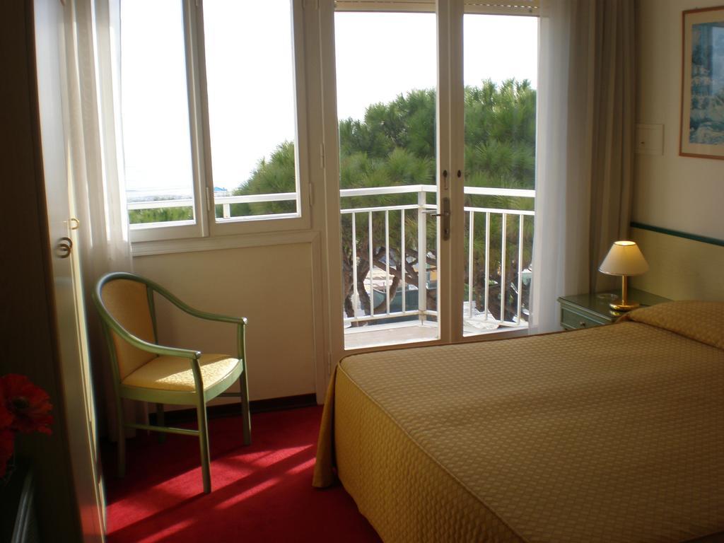 Hotel Majestic Lido di Jesolo Værelse billede