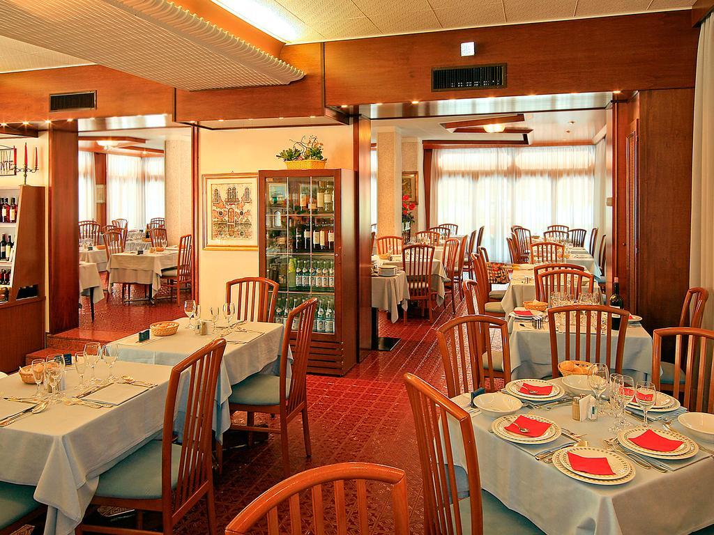 Hotel Majestic Lido di Jesolo Eksteriør billede
